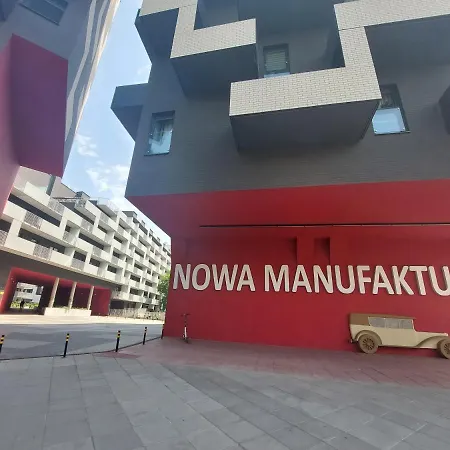 Komfort W Centrum Parking Appartamento