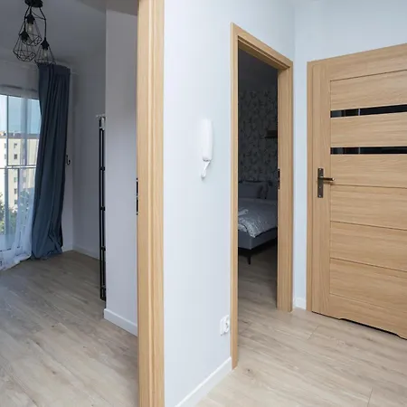 Appartamento Komfort W Centrum Parking