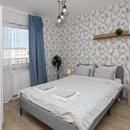 Komfort W Centrum Parking Apartment *