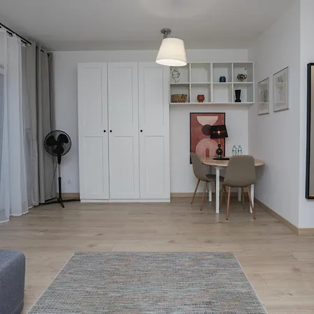 Komfort W Centrum Parking Appartamento Breslavia