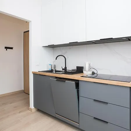 Komfort W Centrum Parking Apartment